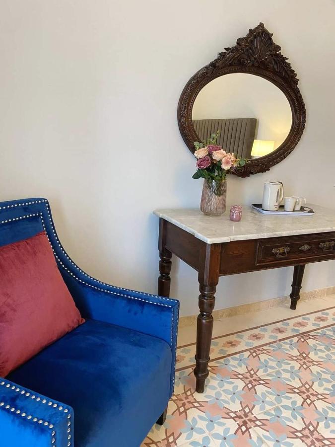 Il-Blanzun Central Boutique Living Żebbuġ Eksteriør billede